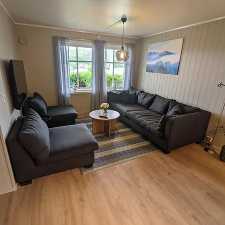 Apartment Apartment, Sea View, Terrace, Free Parking Tromsø